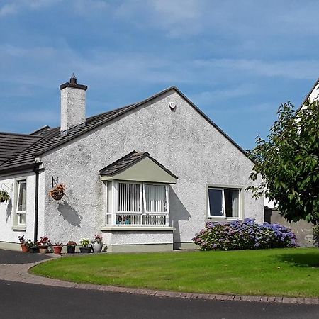 Tranquility Portstewart Villa ภายนอก รูปภาพ