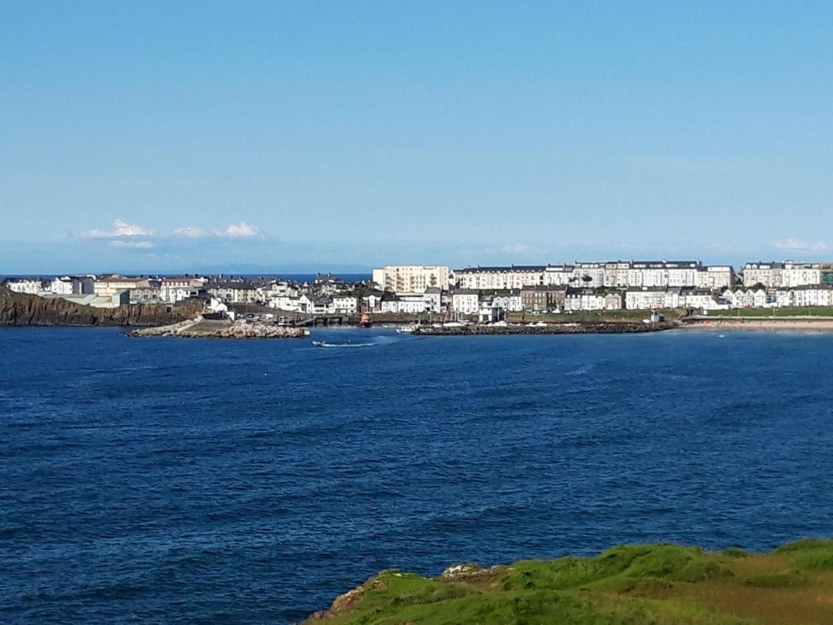 Tranquility Portstewart Villa ภายนอก รูปภาพ
